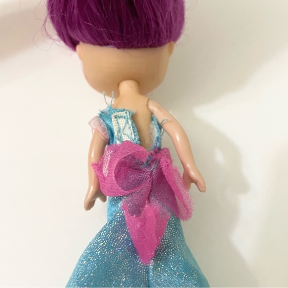 Hasbro Strawberry Shortcake Plum Pudding Berry 6" Doll - Picture 11 of 13